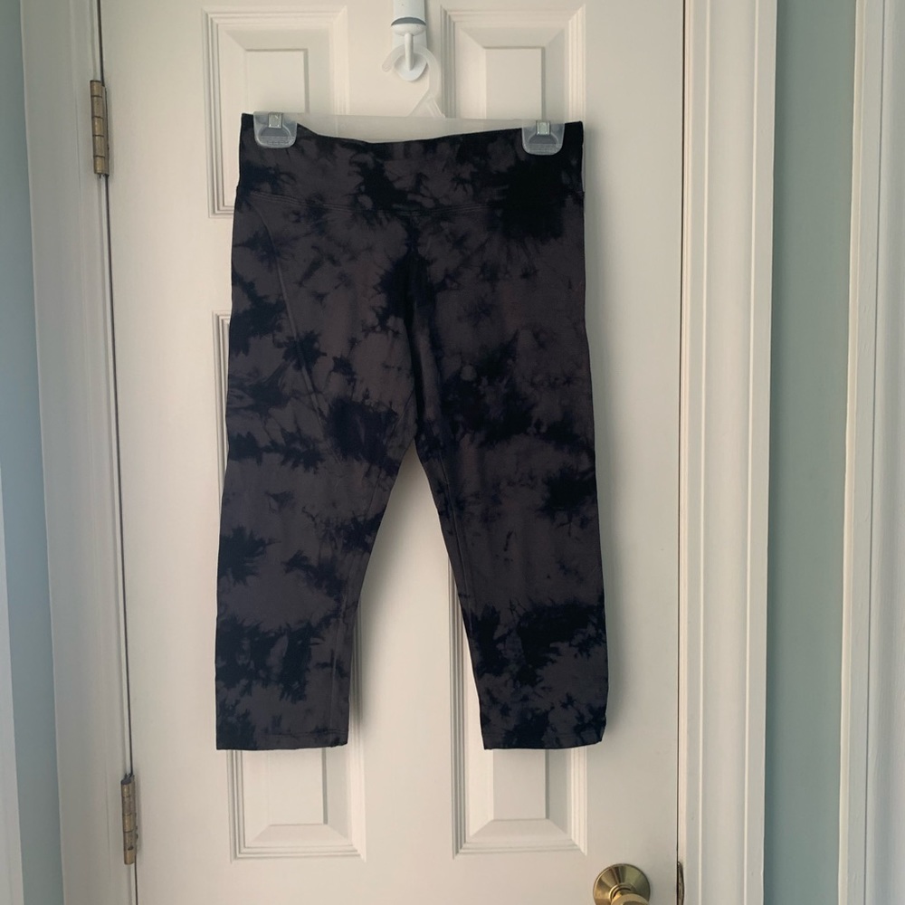 Calvin Klein capri leggings